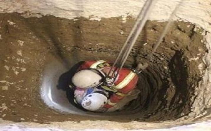 کارگر حفار سقوط کرده به عمق ۲۳ متری چاه نجات یافت